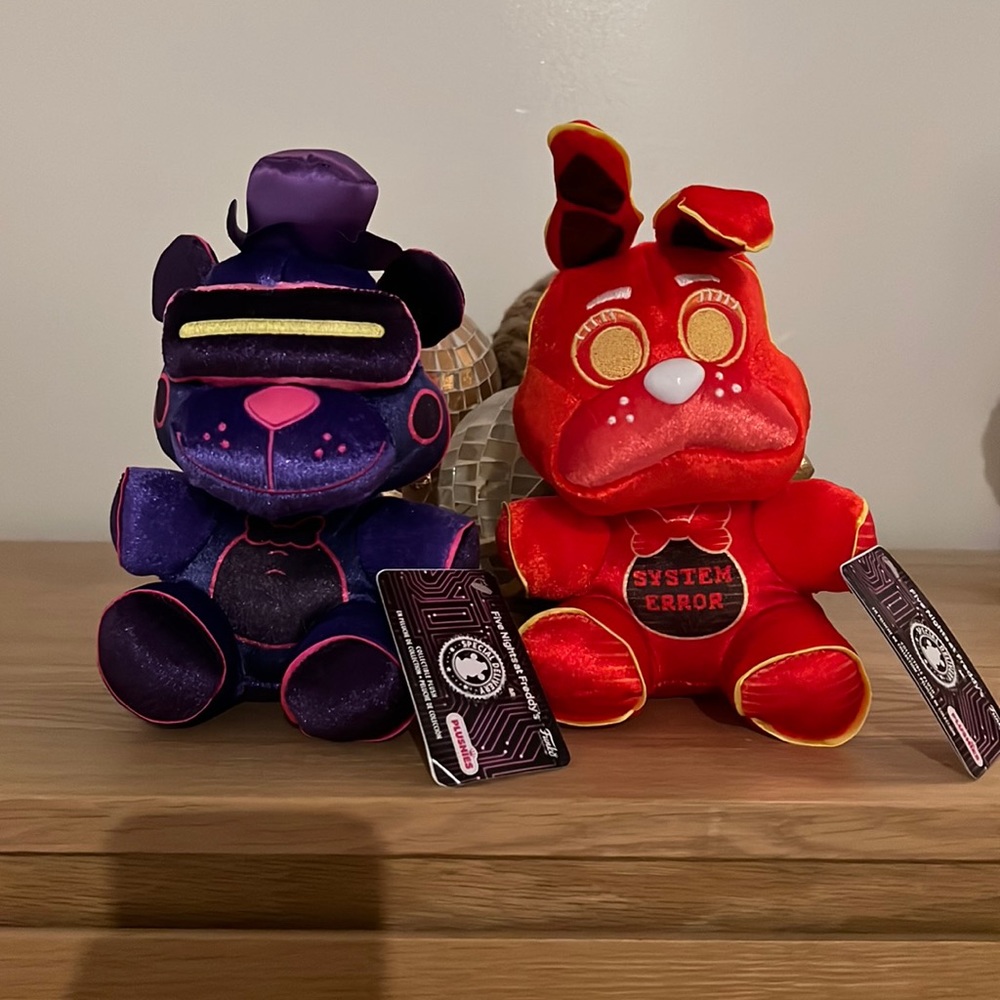 Funko fnaf VR Toy Freddy & System Error Toy Bonnie